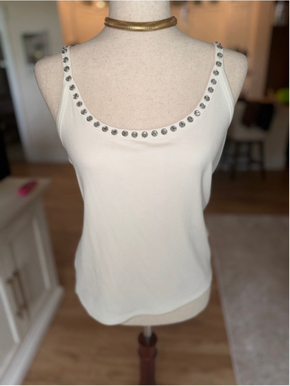 Generation Love Sz M White Iris Crystal Tank Top NWT - Picture 4 of 7